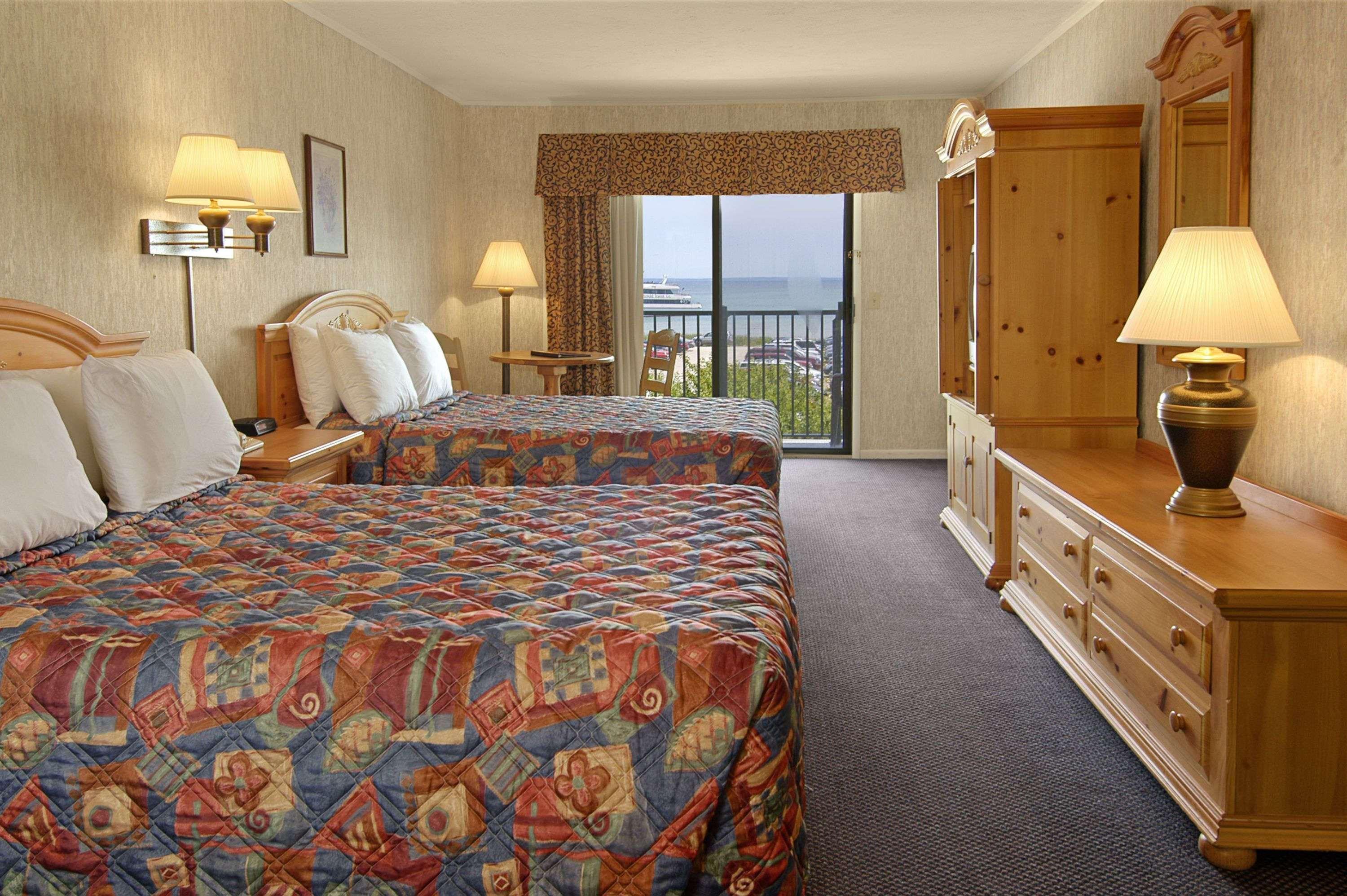 Days Inn By Wyndham Mackinaw City - Lakeview Kültér fotó